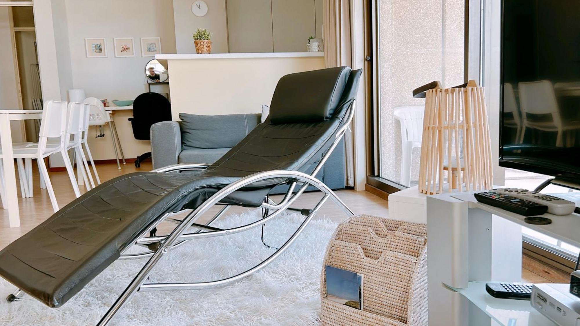 Ruim, Lichtrijk Appartement Met Groot Terras Uitstekend Gelegen In De Panne Exteriör bild